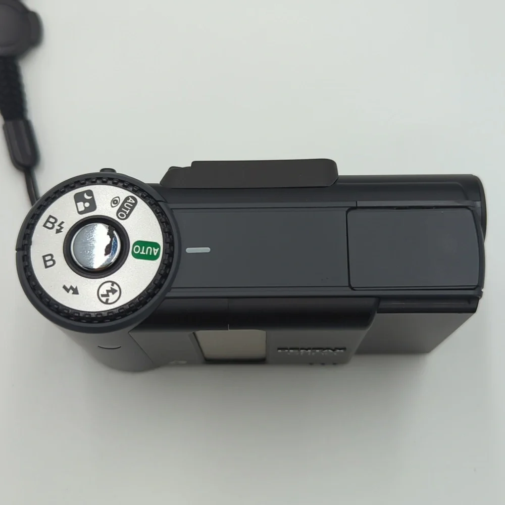 Pentax Efina APS Film Camera Vintage Black Compact Point & Shoot Retro Y2K